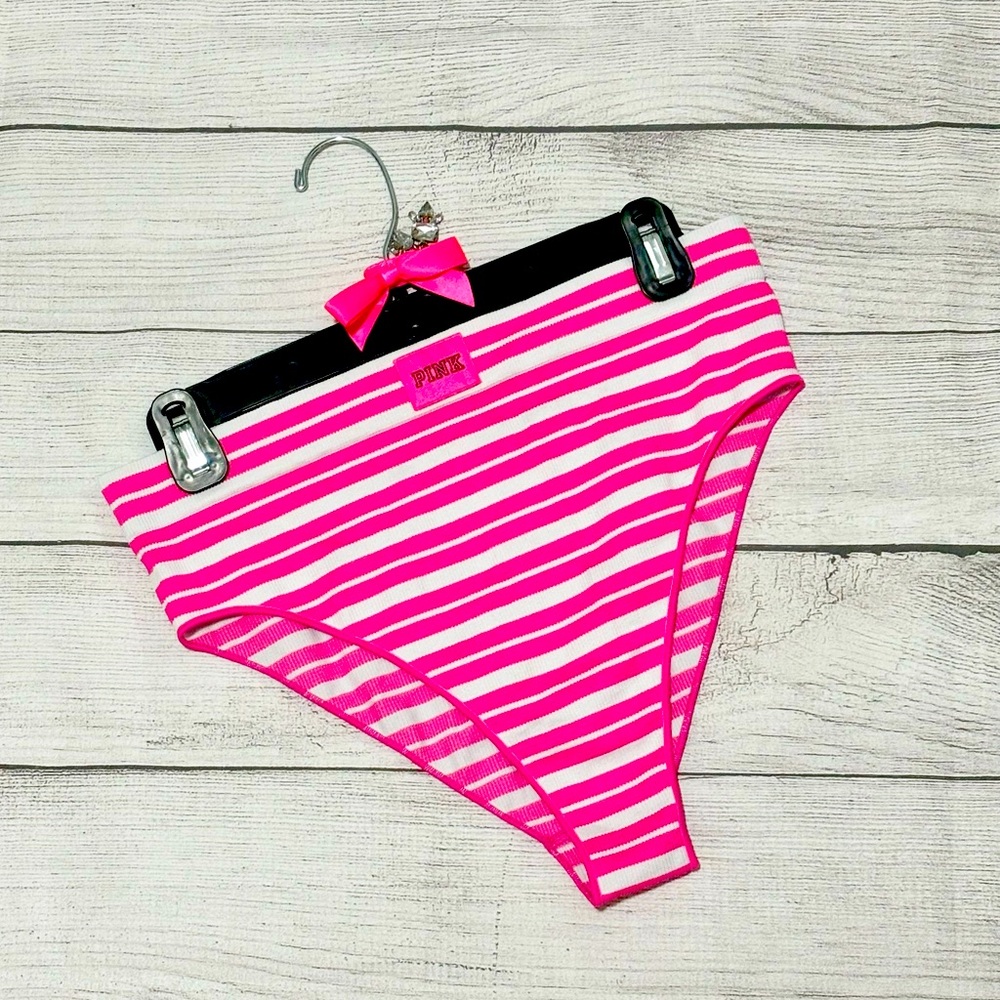 VS Brazilian Bottoms